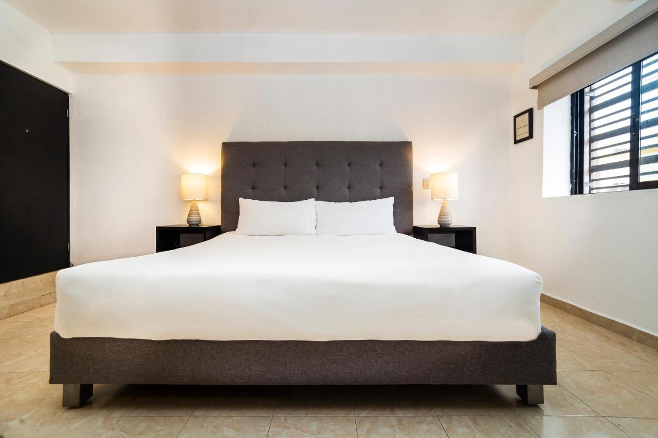 San Jose Suites Boutique ลินาเรส ภายนอก รูปภาพ