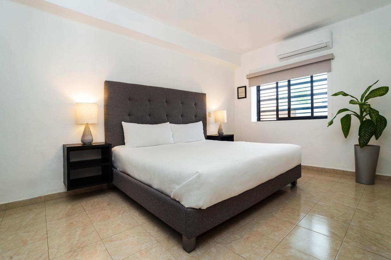 San Jose Suites Boutique ลินาเรส ภายนอก รูปภาพ