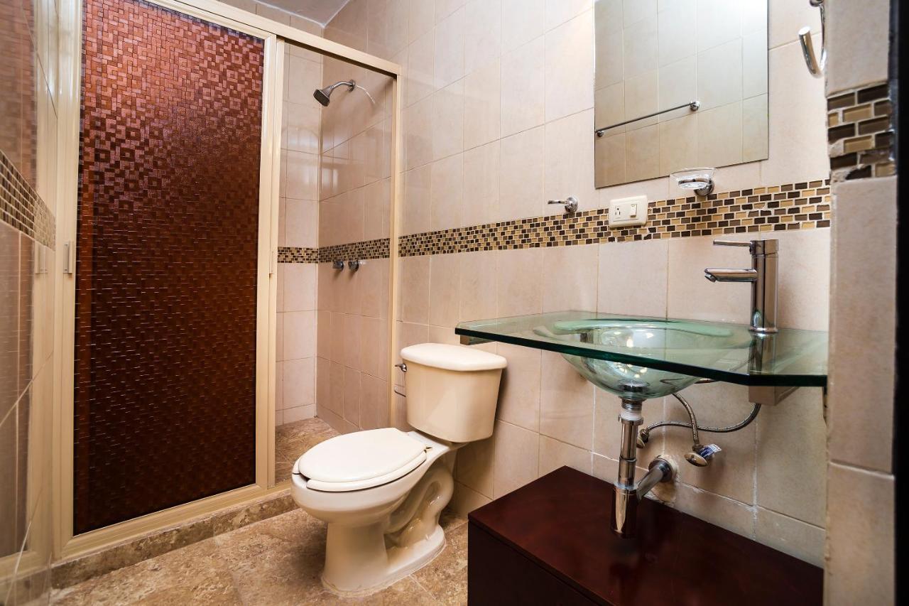 San Jose Suites Boutique ลินาเรส ภายนอก รูปภาพ