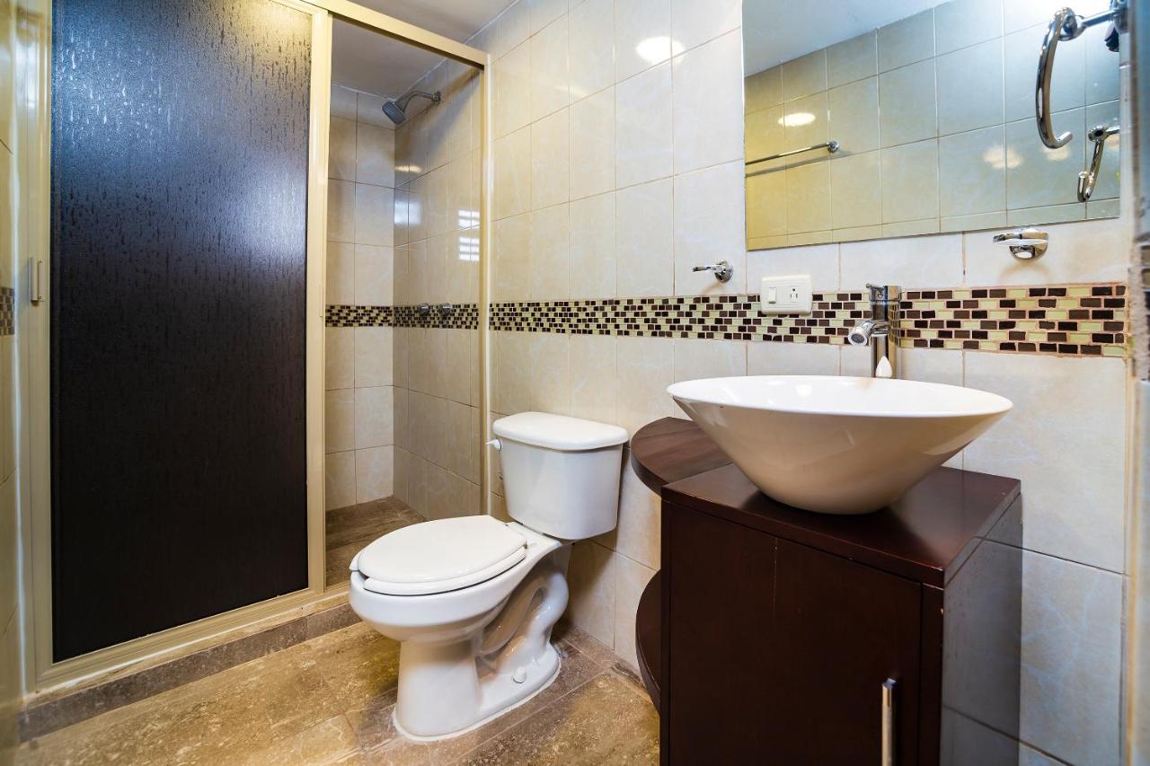 San Jose Suites Boutique ลินาเรส ภายนอก รูปภาพ
